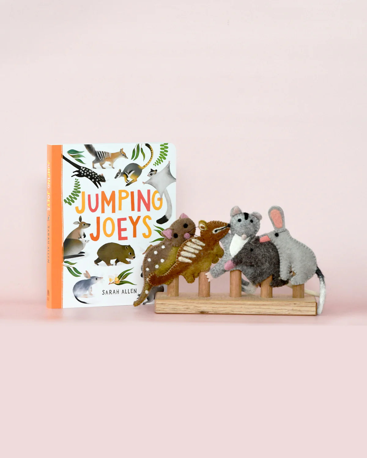 Jumping Joeys Finger Puppets and Book Set