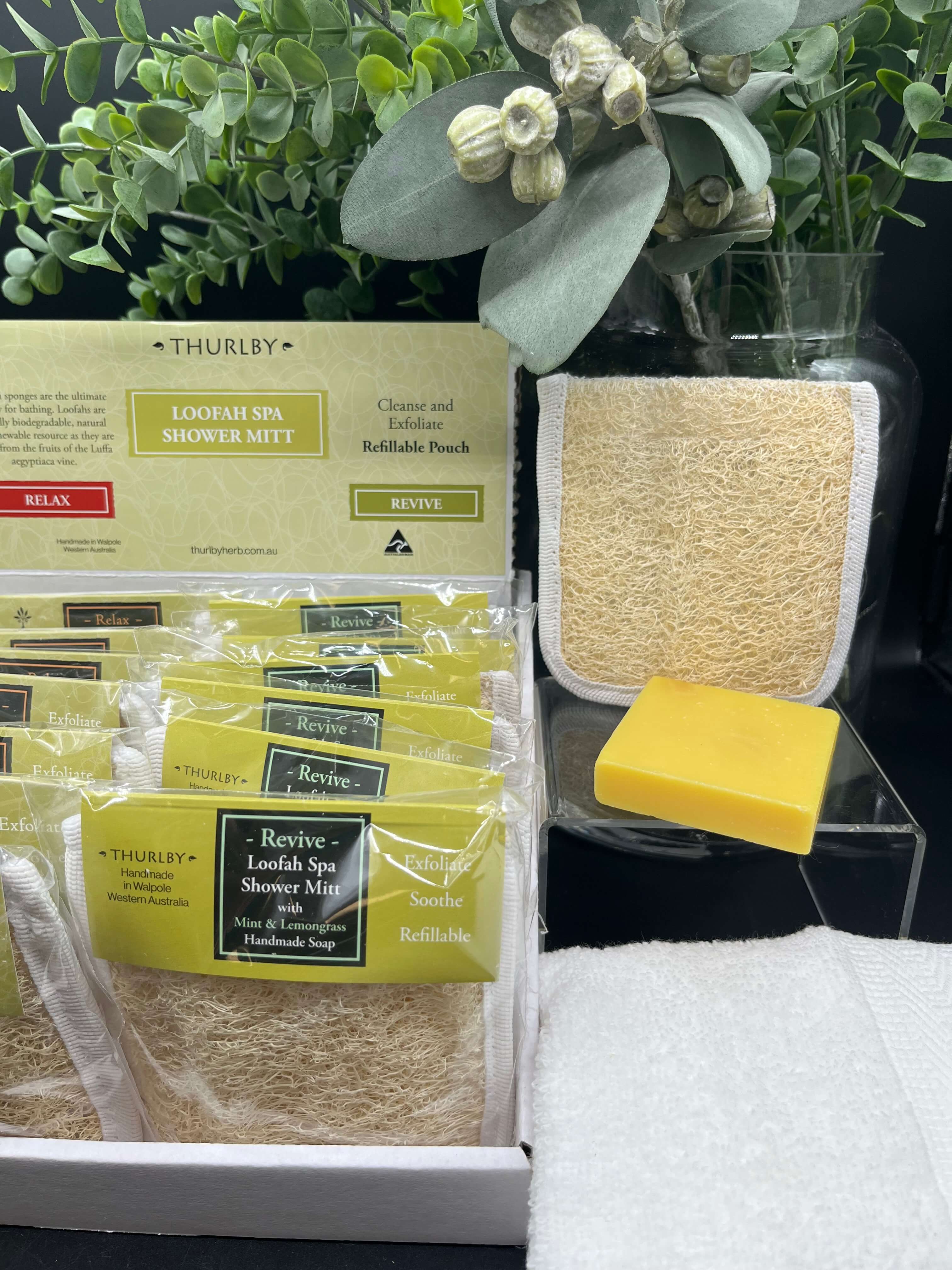 Loofah Spa Shower Mitt