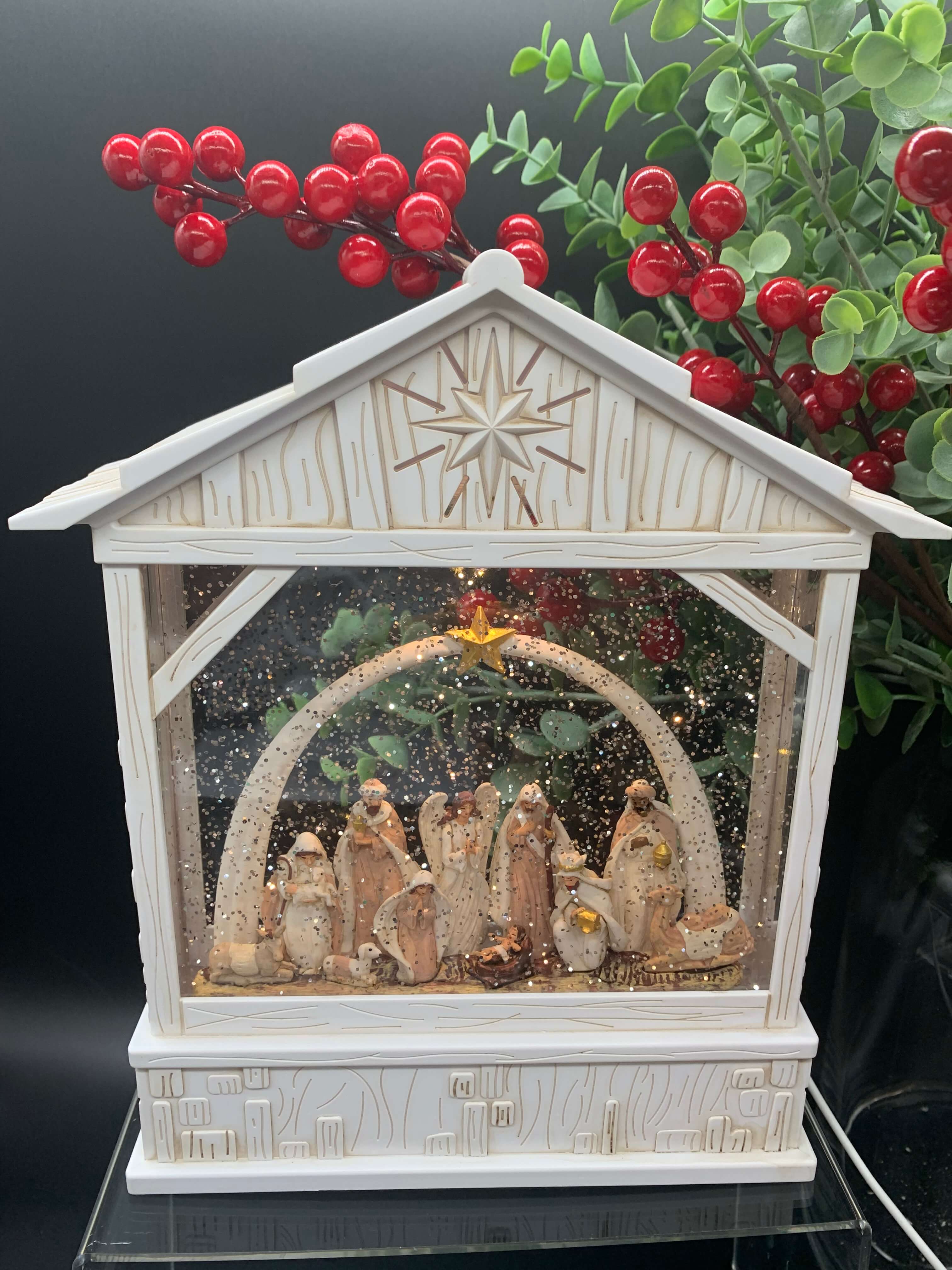 Christmas White Lanterns