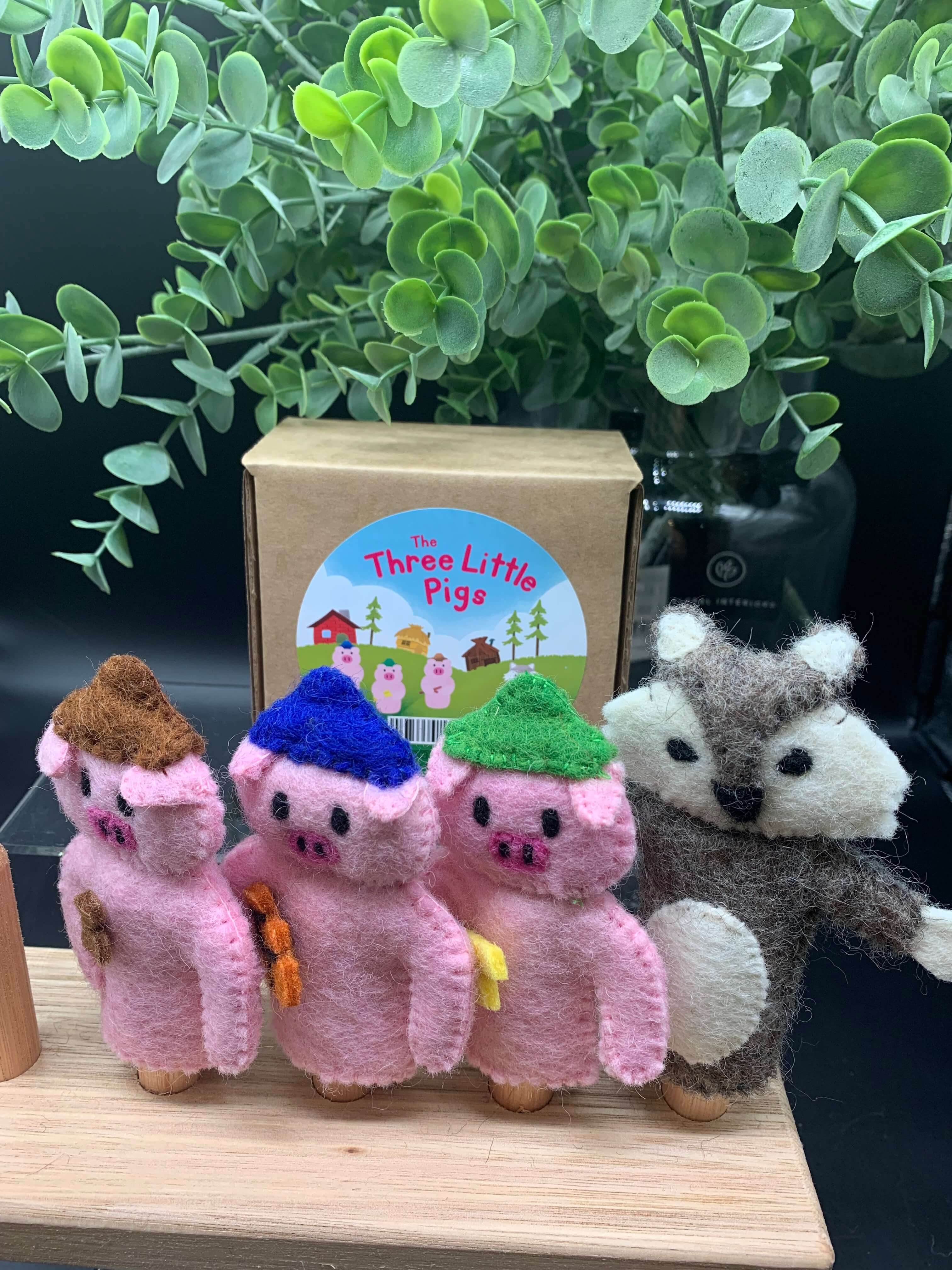 Three Little Pigs Finger Puppets